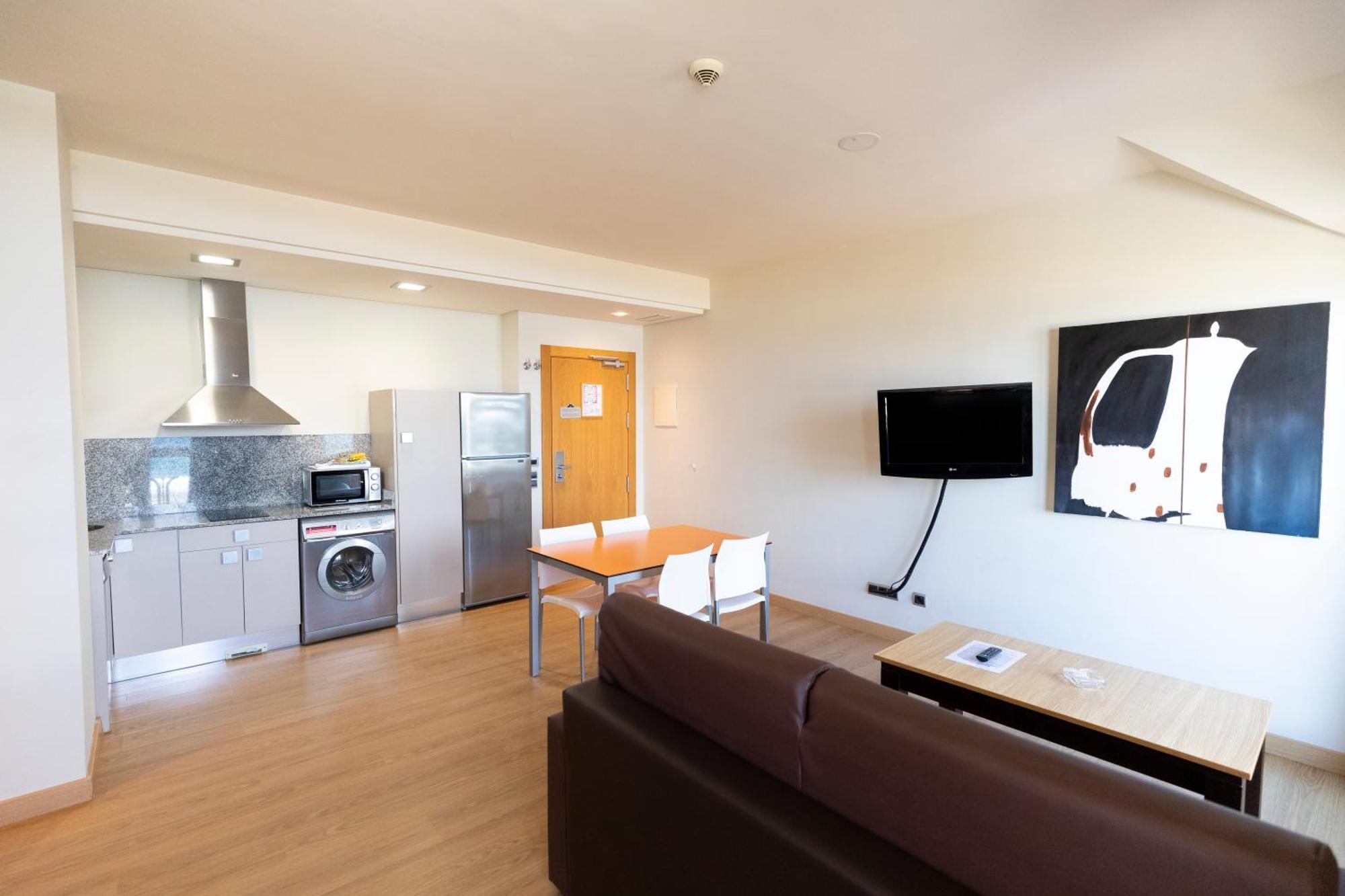 Apartamentos Maritimo Ris Con Garaje Noja Extérieur photo