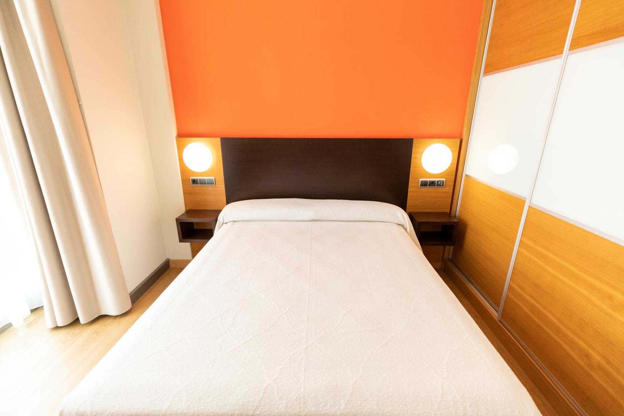 Apartamentos Maritimo Ris Con Garaje Noja Extérieur photo