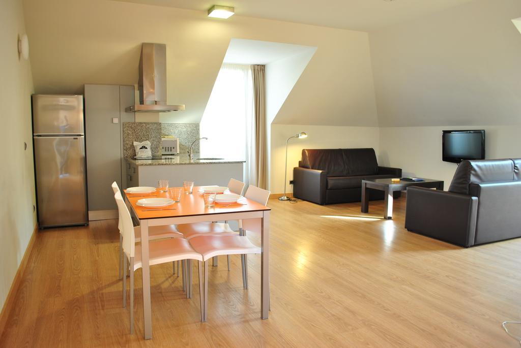 Apartamentos Maritimo Ris Con Garaje Noja Extérieur photo